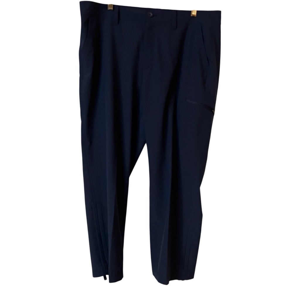 Eddie Bauer Women's Size 12 Blue Navy Ripstop Crop Pants With Pockets - Picture 2 of 14